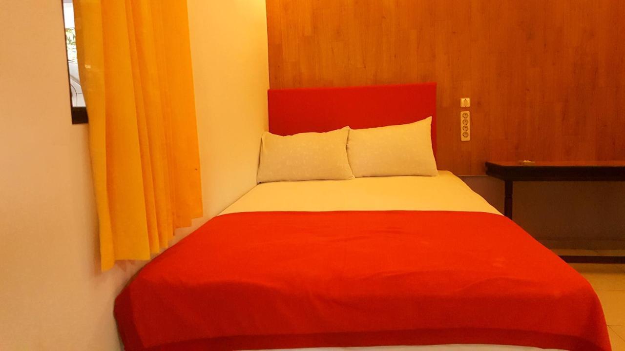 Hotel Segara Mandala Negara  Esterno foto